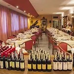Hotel Giò Wine E Jazz Area 4*
