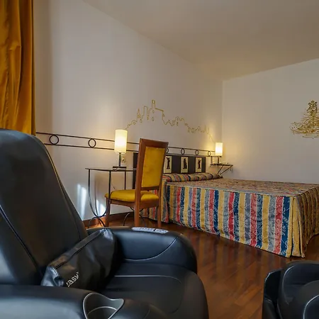 Hotel Gio Wine E Jazz Area 4*