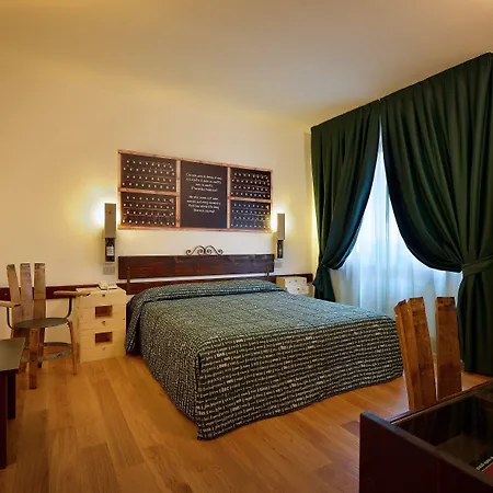 Gio Wine E Jazz Area Hotel