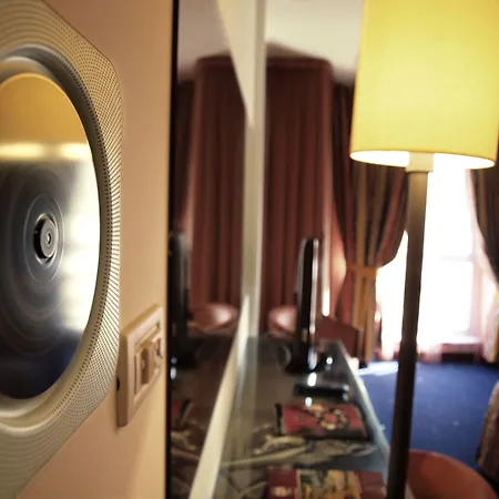 Gio Wine E Jazz Area Hotel 4*