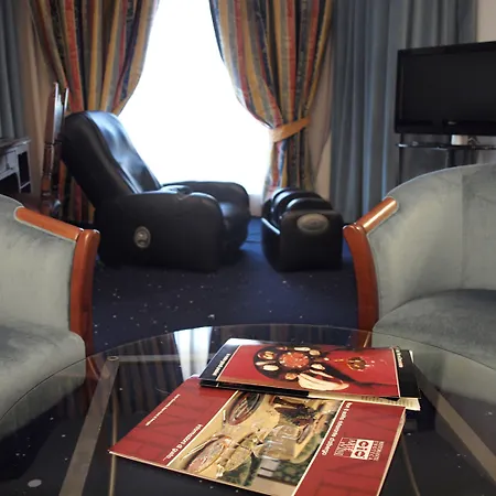 Hotel Giò Wine E Jazz Area Perugia