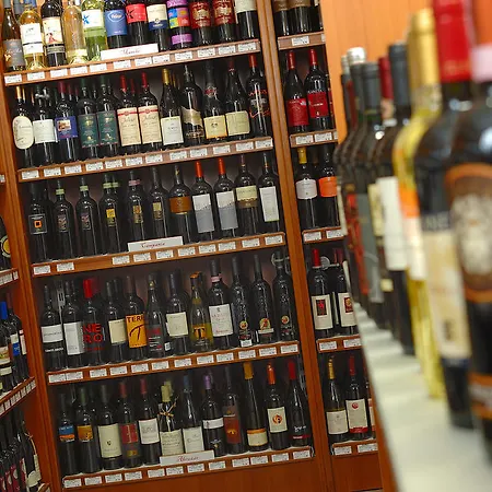 Gio Wine E Jazz Area 4*