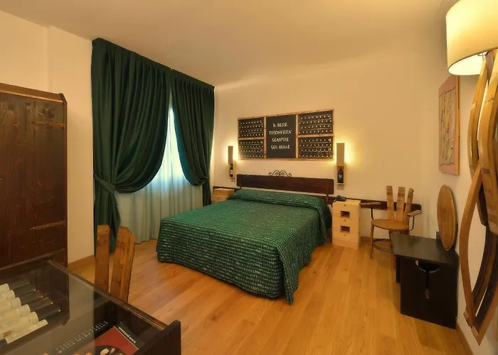 Giò Wine E Jazz Area 4* Perúgia