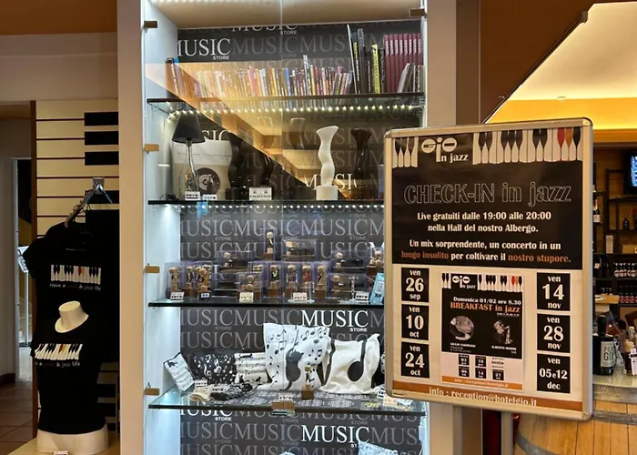 Giò Wine E Jazz Area 4*